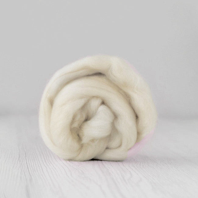 濕氈｜DM000 自然白 - 托斯卡尼 19 micron 美麗奴羊毛｜DIY手作/羊毛氈材料
