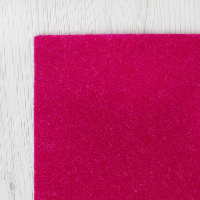 羊毛厚片｜DWF703 紫紅 - 羊毛片 / 羊毛不織布｜DIY手作/羊毛氈材料